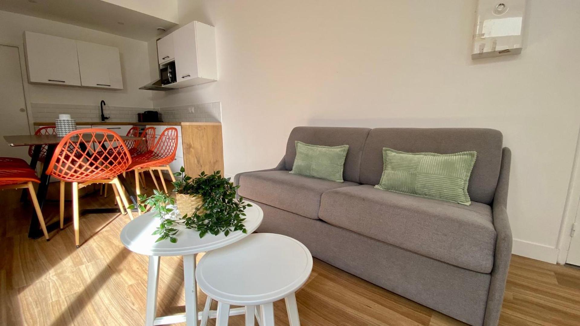 Pois3Ouest - Vast Apartment At Poissonniere 8P ปารีส ภายนอก รูปภาพ