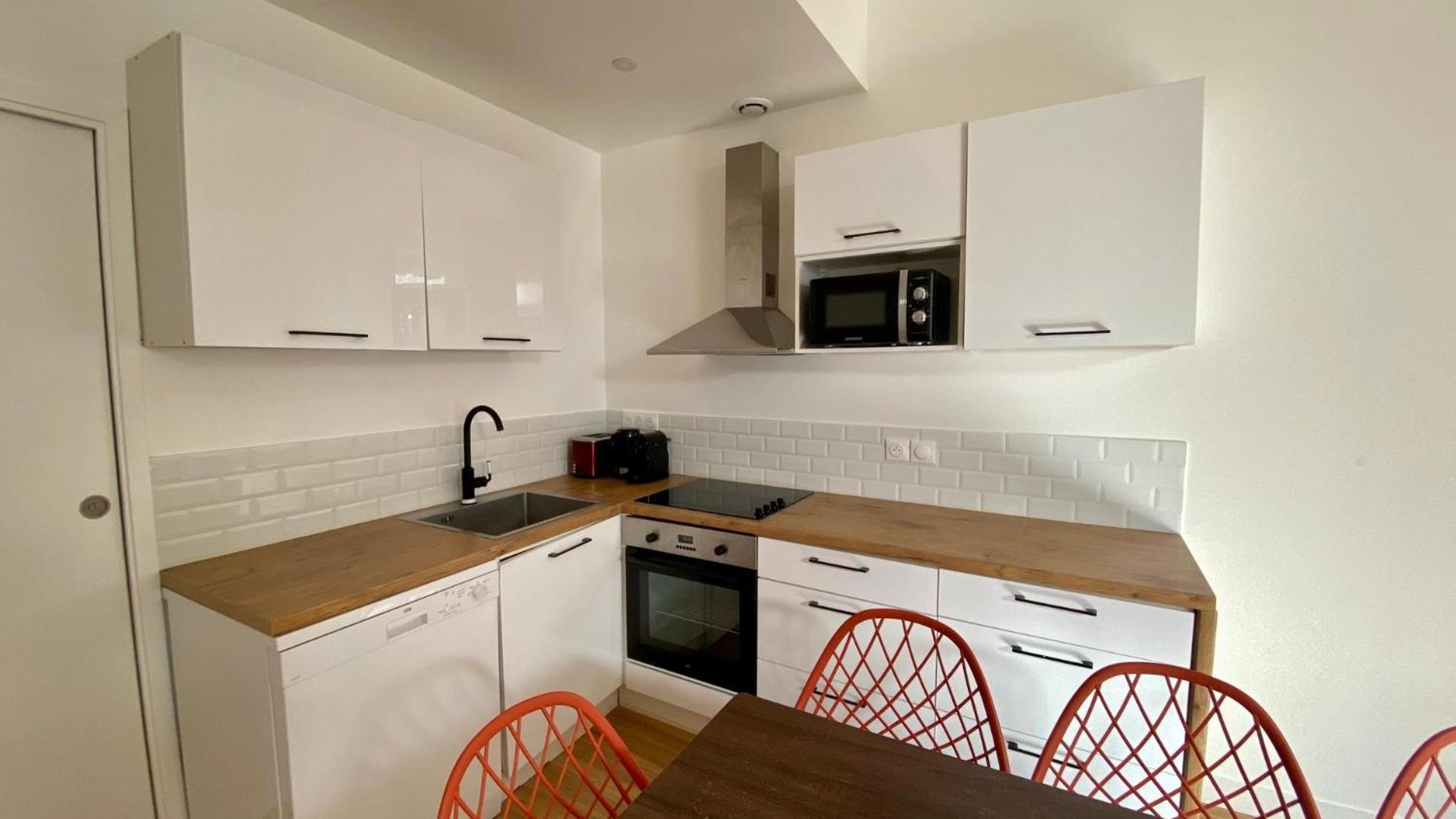 Pois3Ouest - Vast Apartment At Poissonniere 8P ปารีส ภายนอก รูปภาพ