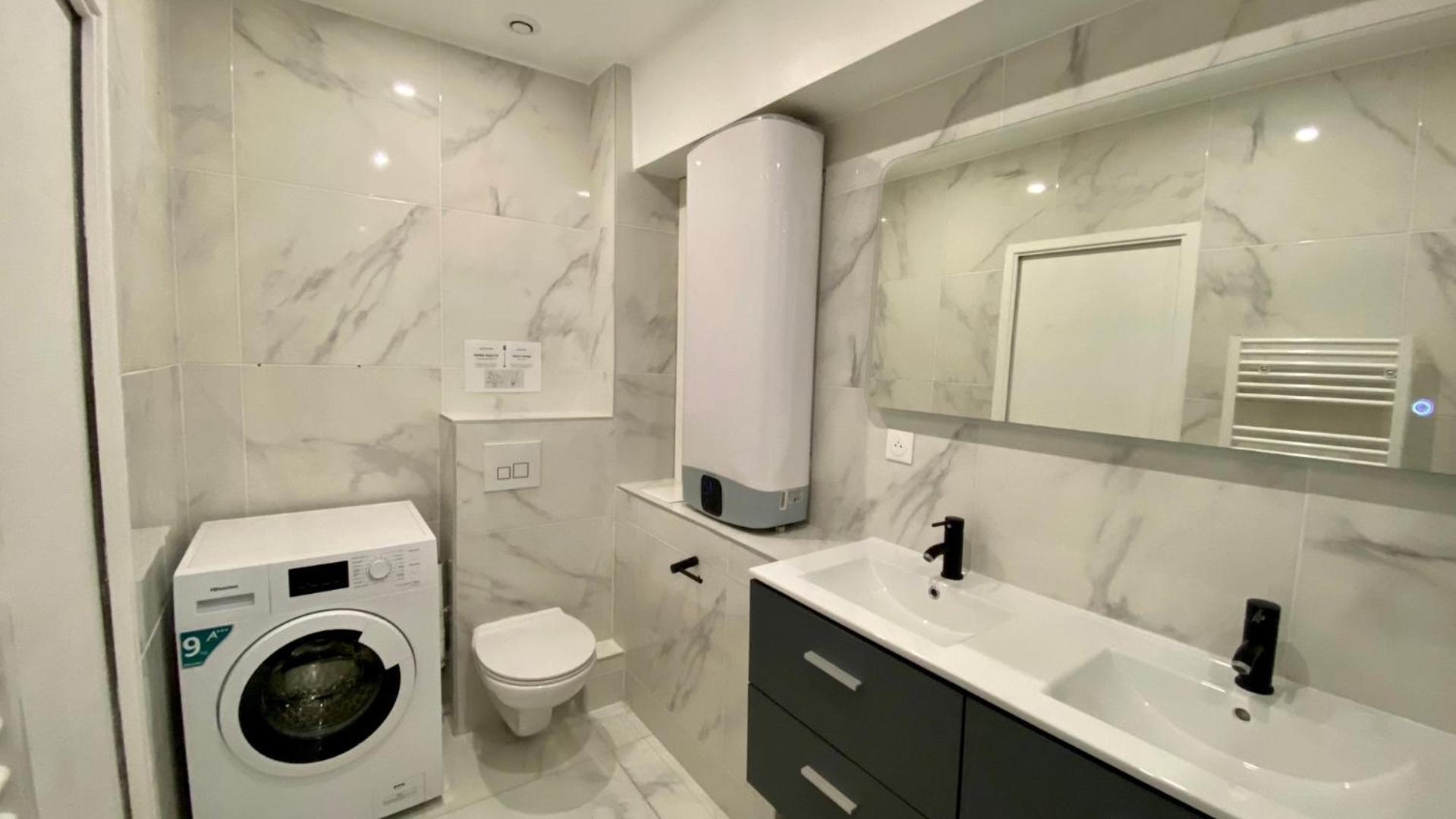 Pois3Ouest - Vast Apartment At Poissonniere 8P ปารีส ภายนอก รูปภาพ