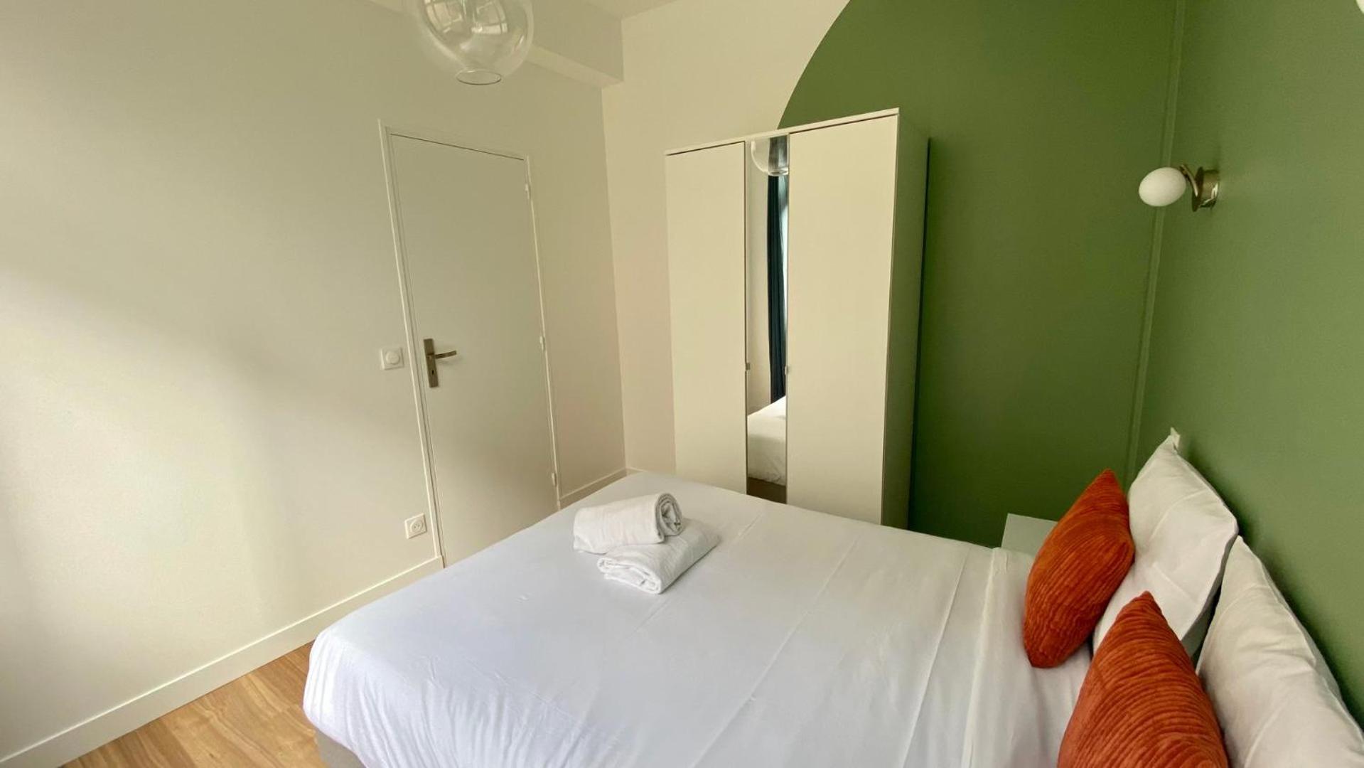 Pois3Ouest - Vast Apartment At Poissonniere 8P ปารีส ภายนอก รูปภาพ
